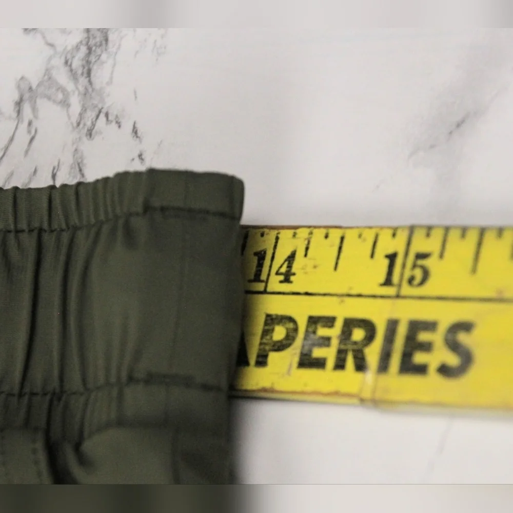 Green Zyia Joggers Size Medium - Picture 7 of 9